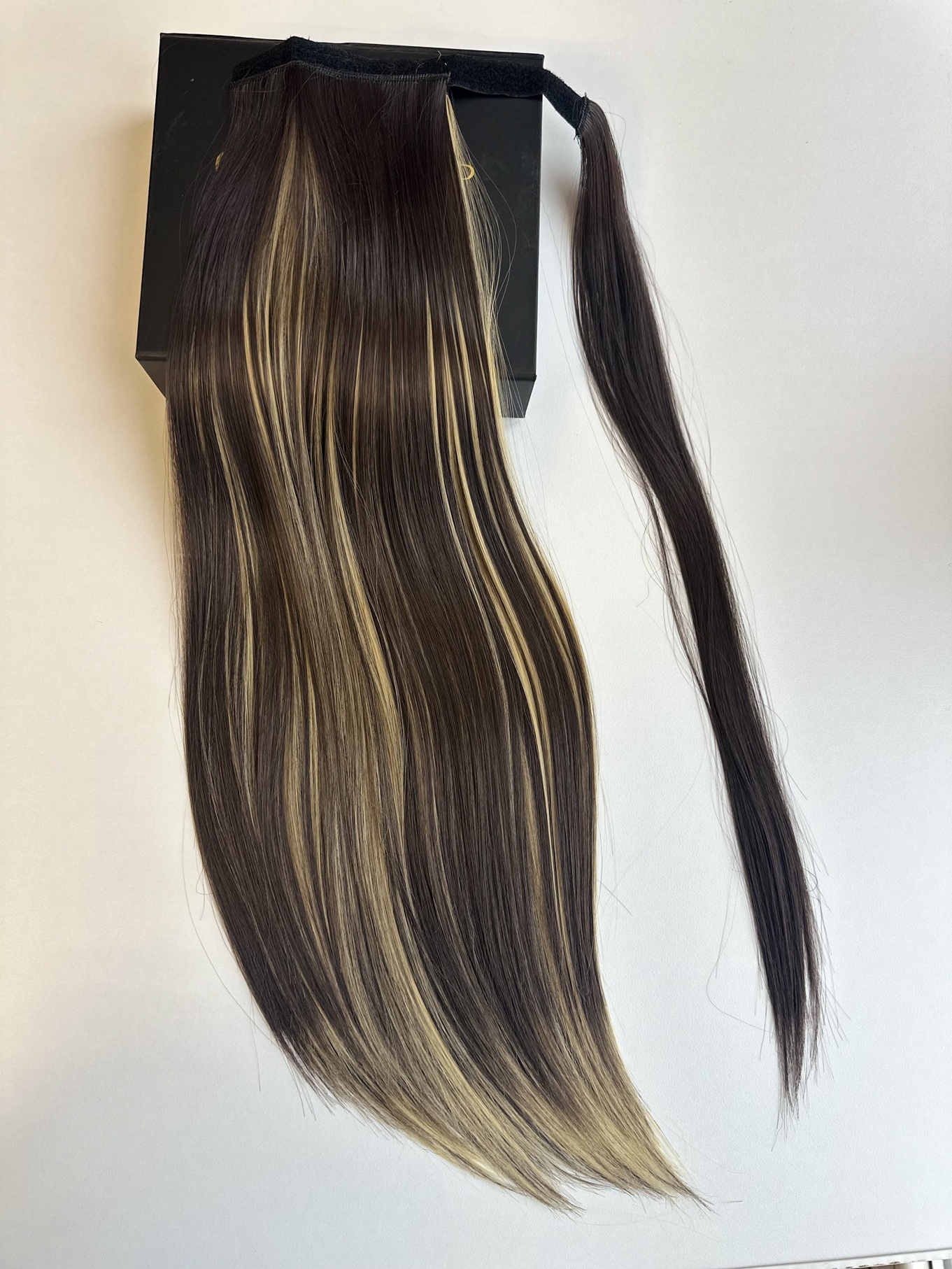 Coada de Par cu scai Ondulata Balayage #4/#24 - Extensii de par București